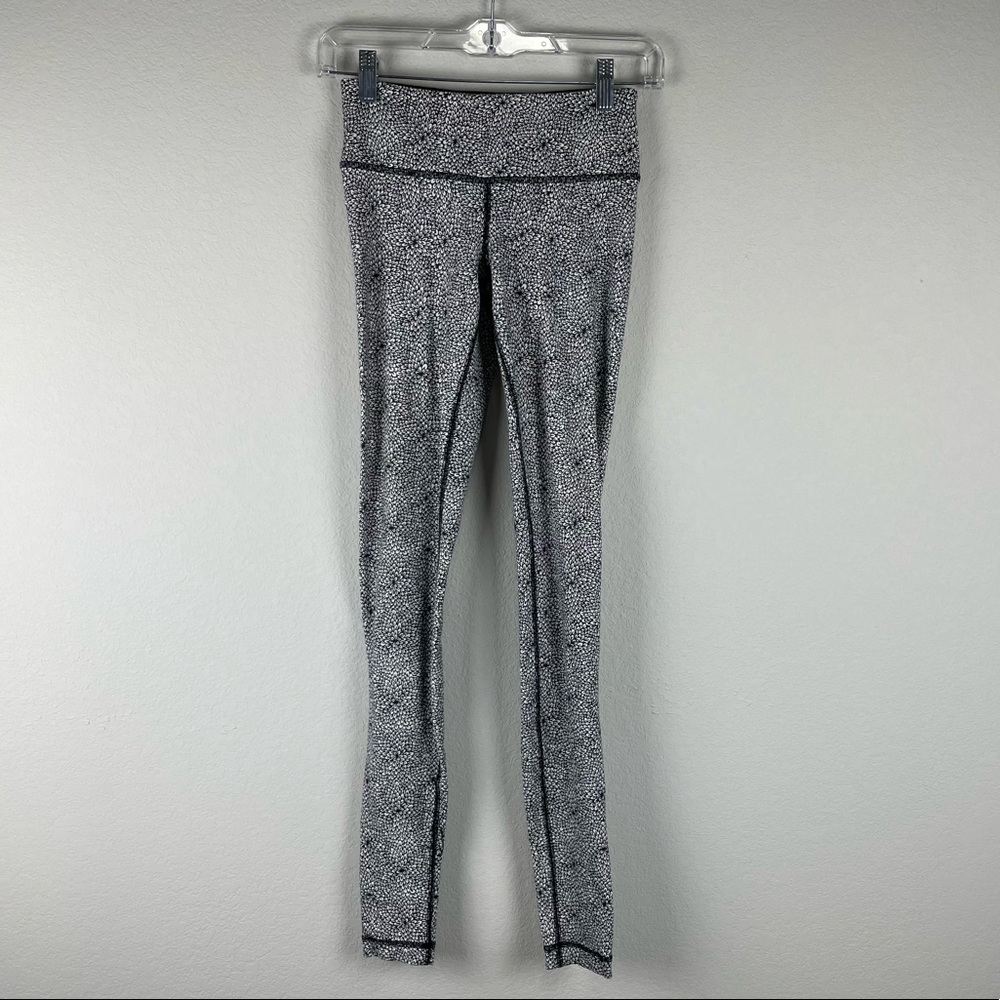 Lululemon Athletica Black and White Leggings